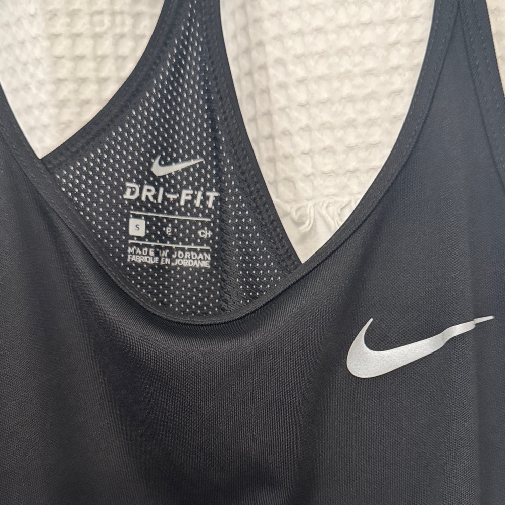 Nike Women's Black Strappy Tank Top - Picture 2 of 4